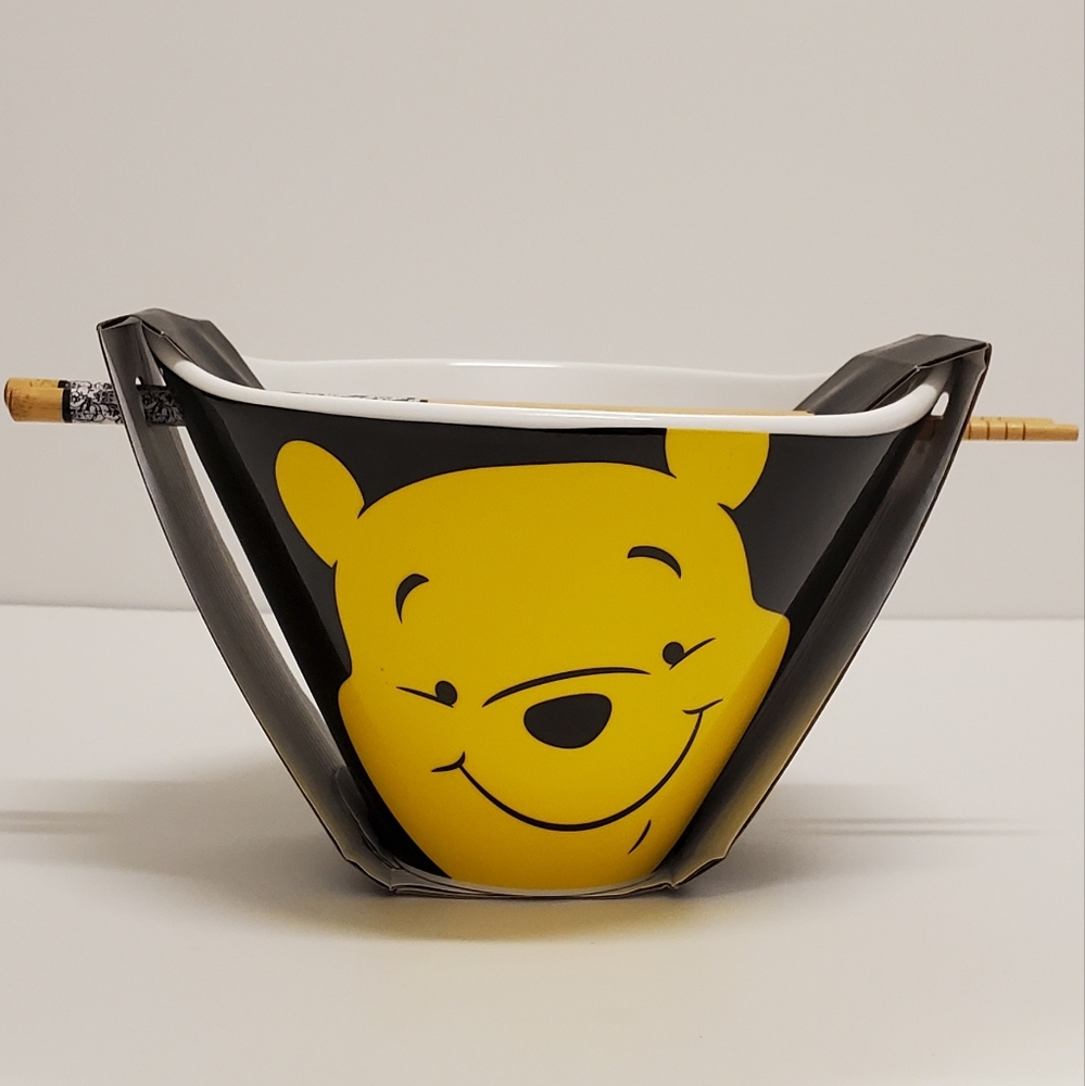 Disney Winnie the Pooh Ceramic Ramen Bowl with Custom Chopsticks NEW